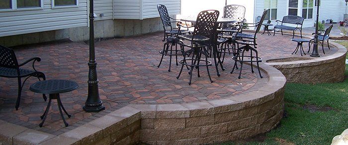 Patios & Outdoor Kitchens