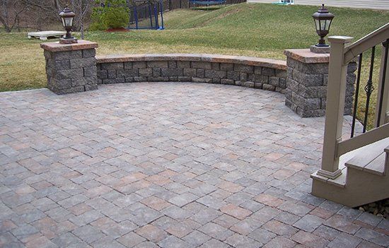 Patios & Outdoor Kitchens