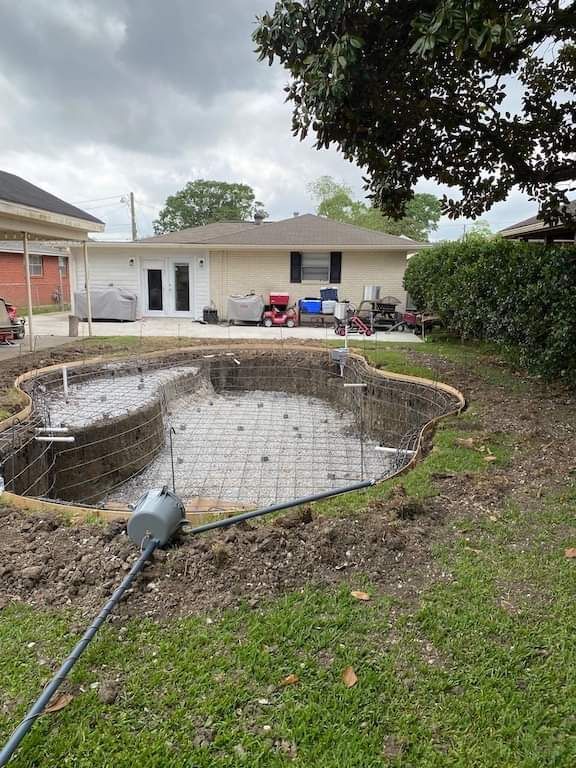 Steel rebar framework for custom pool in Mandeville, LA