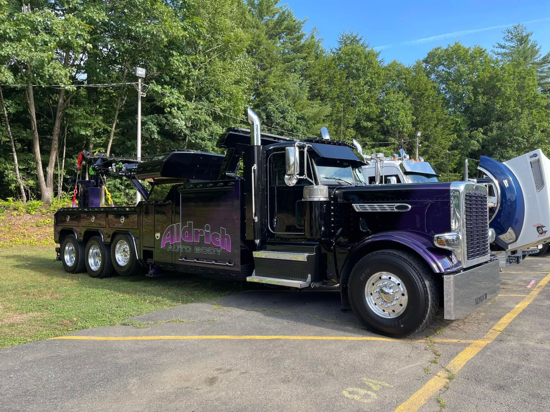 Towing truck service