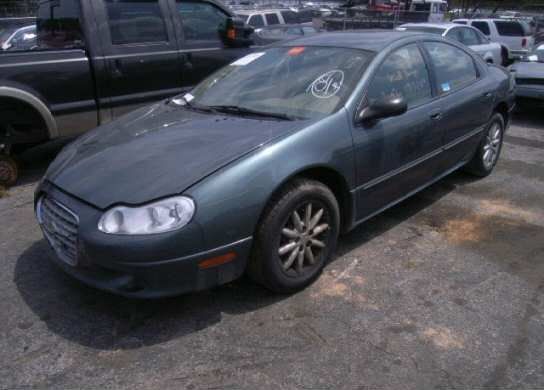 2004 chrysler concorde driver side front view 09-03-09