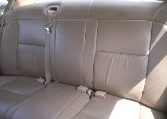 2004 ford taurus rear interior 09-10-09