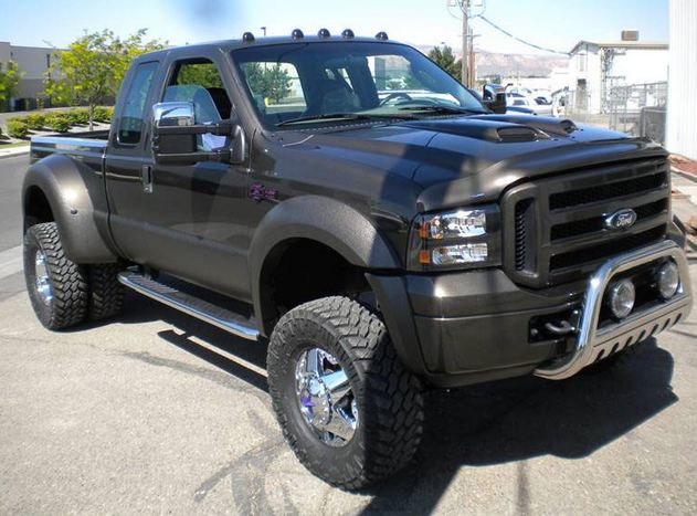 Moore's Auto Body Gallery