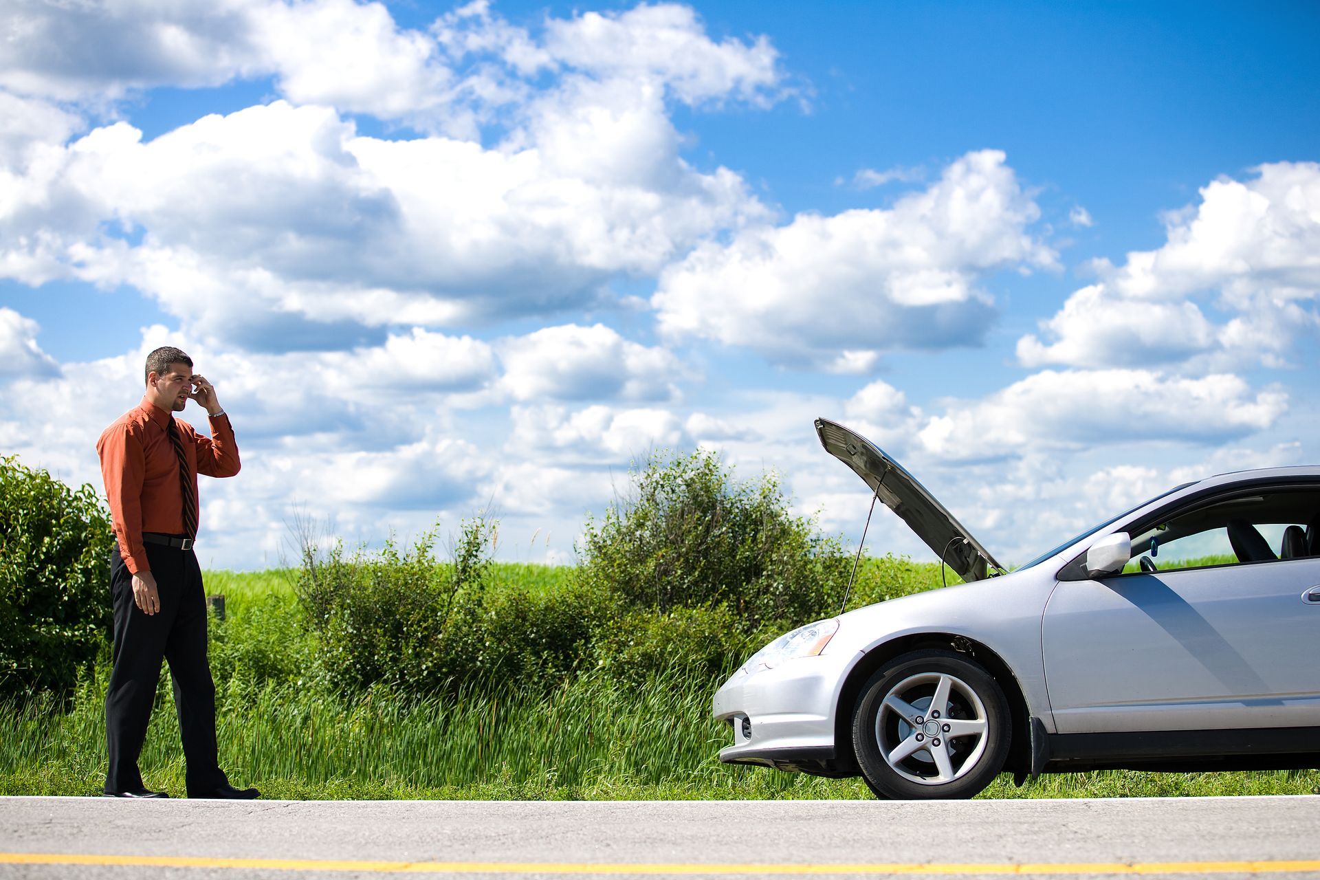 24 hour emergency towing service