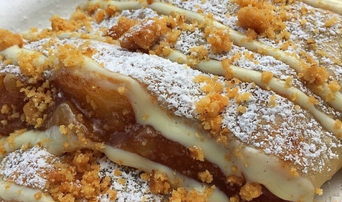 Apple Crumble Crepe Pic