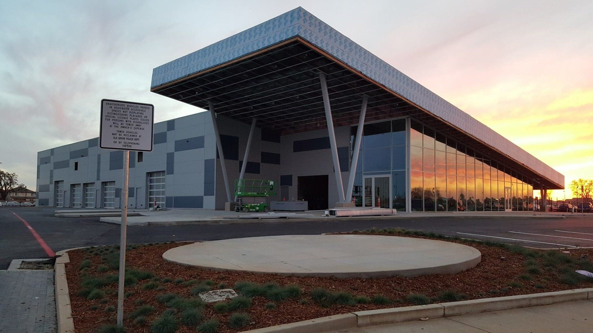 Construction in progress - Elk Grove Custom Collision, Details, Rentals