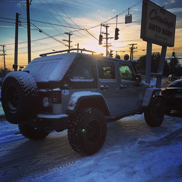 Auto body repair service