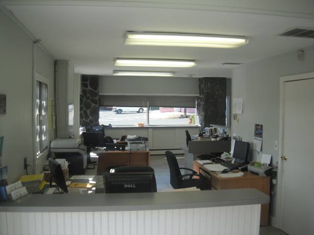 Cotaling's Auto Body Inc. office