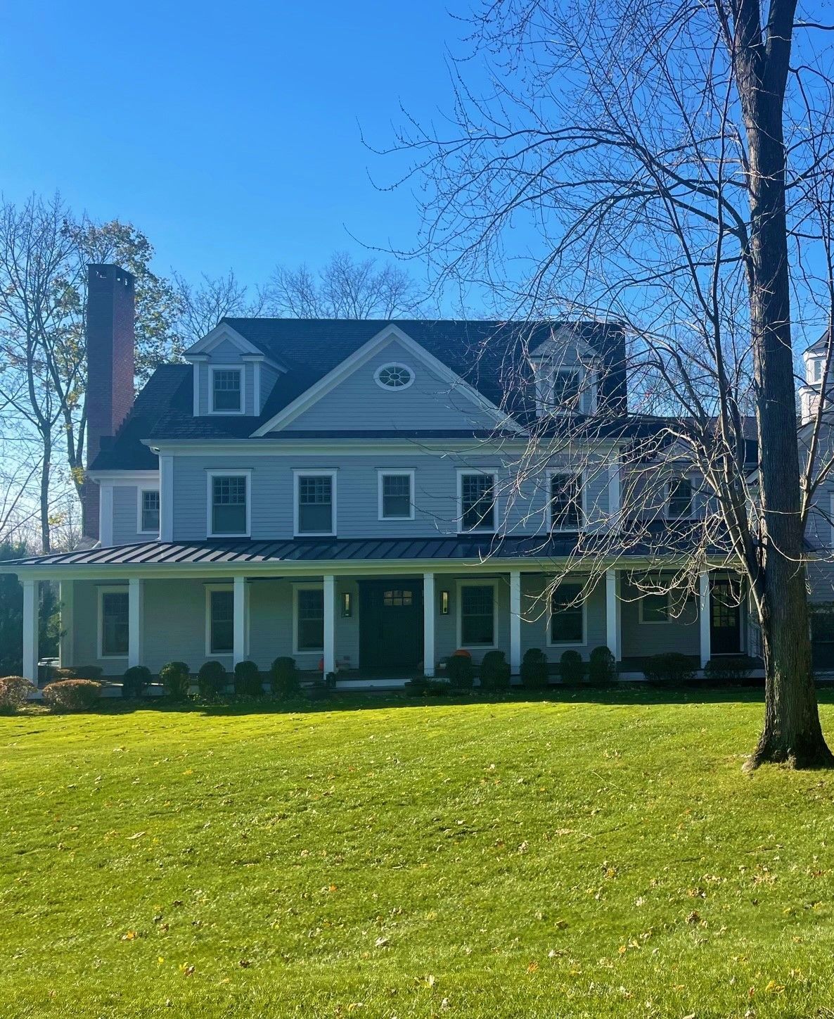 House with a beautiful lawn