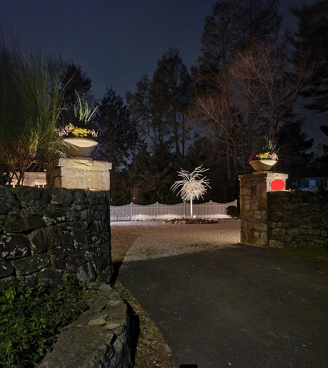 Outdoor gate entrance lighting