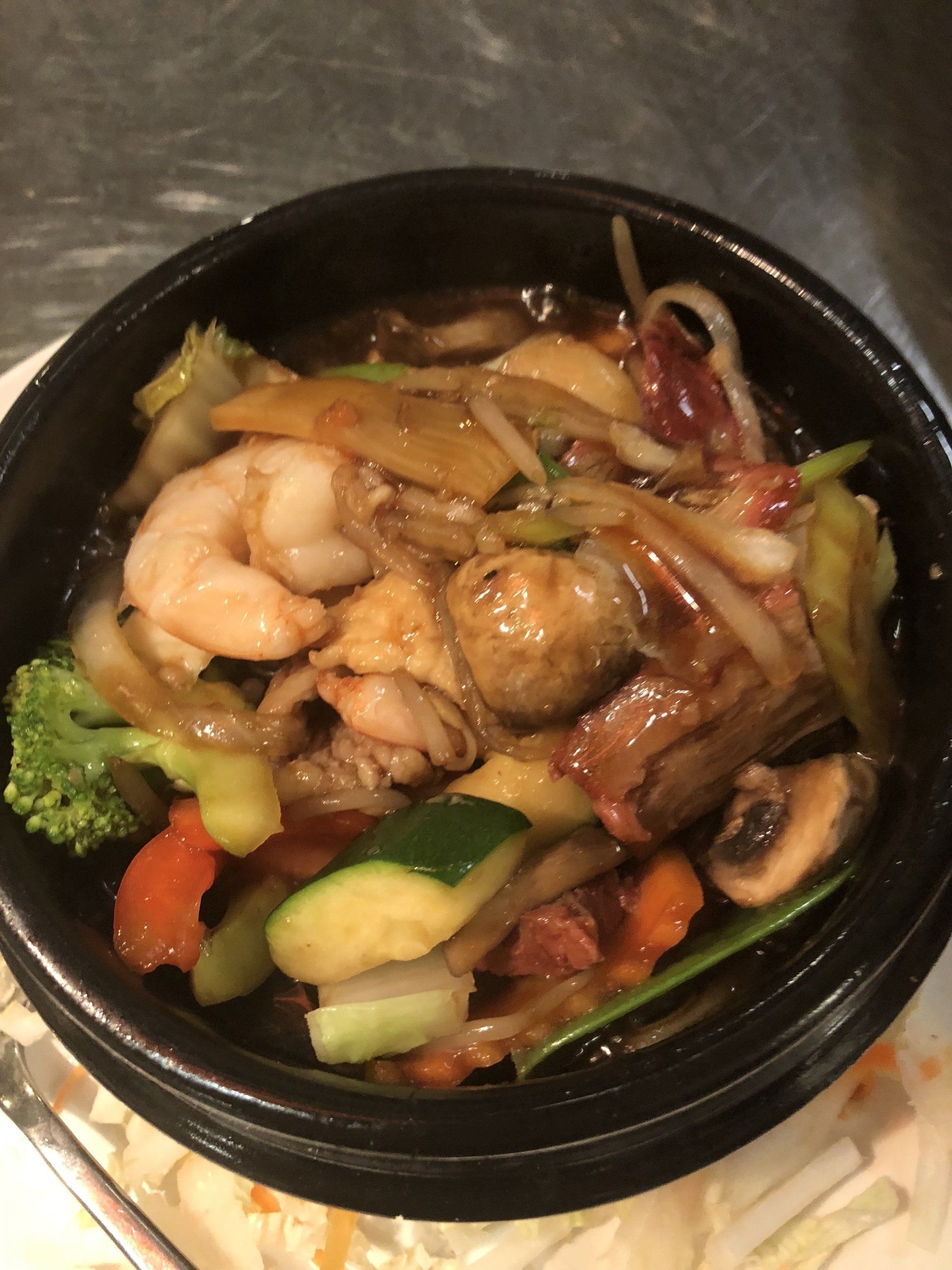 Seafood claypot