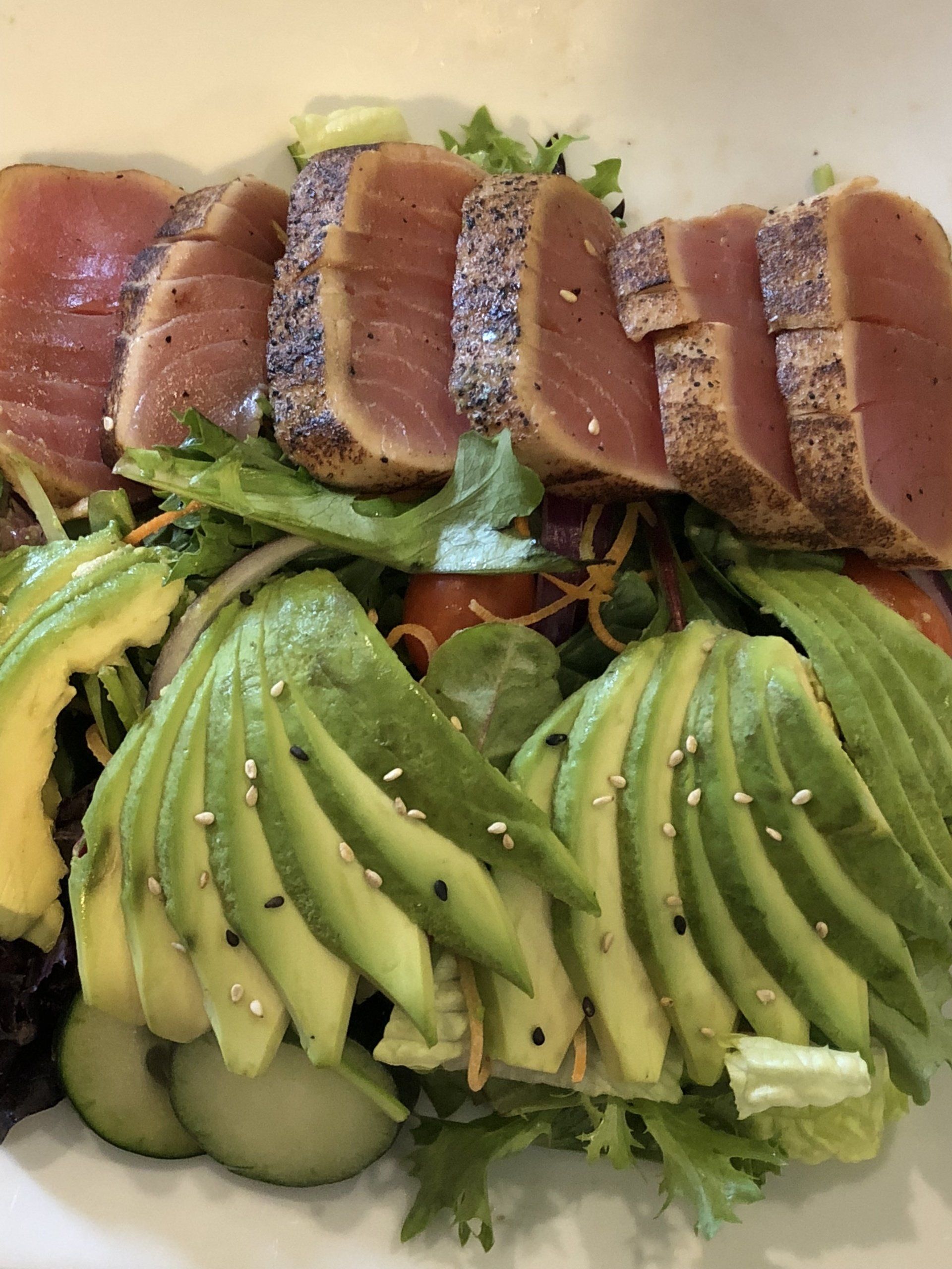 Avocado tuna salad