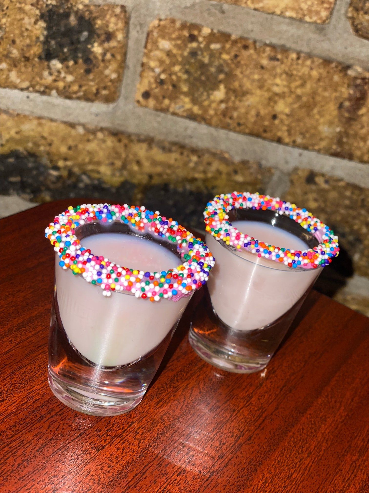 two glasses of drinks #2