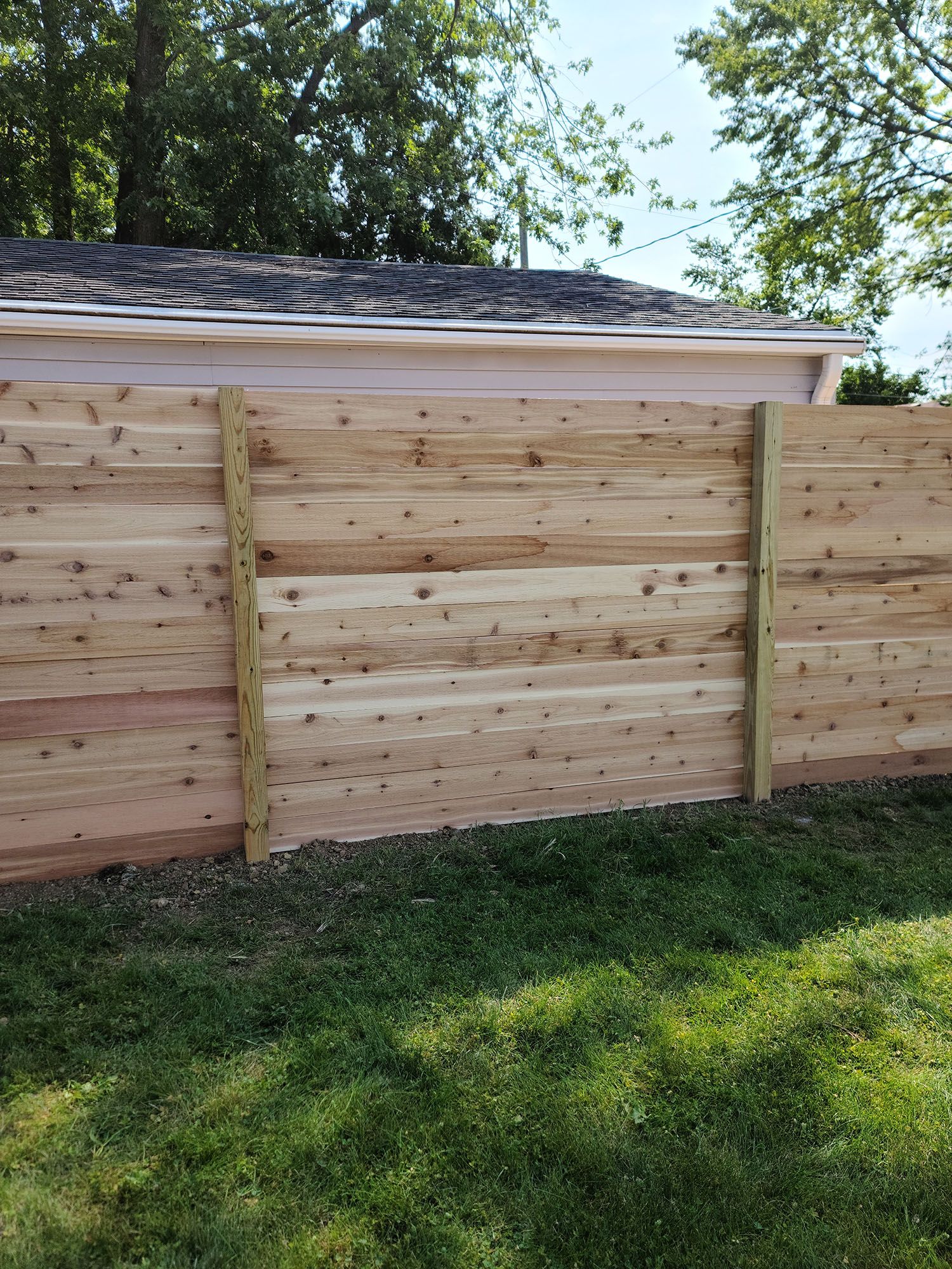 professional wooden fence services