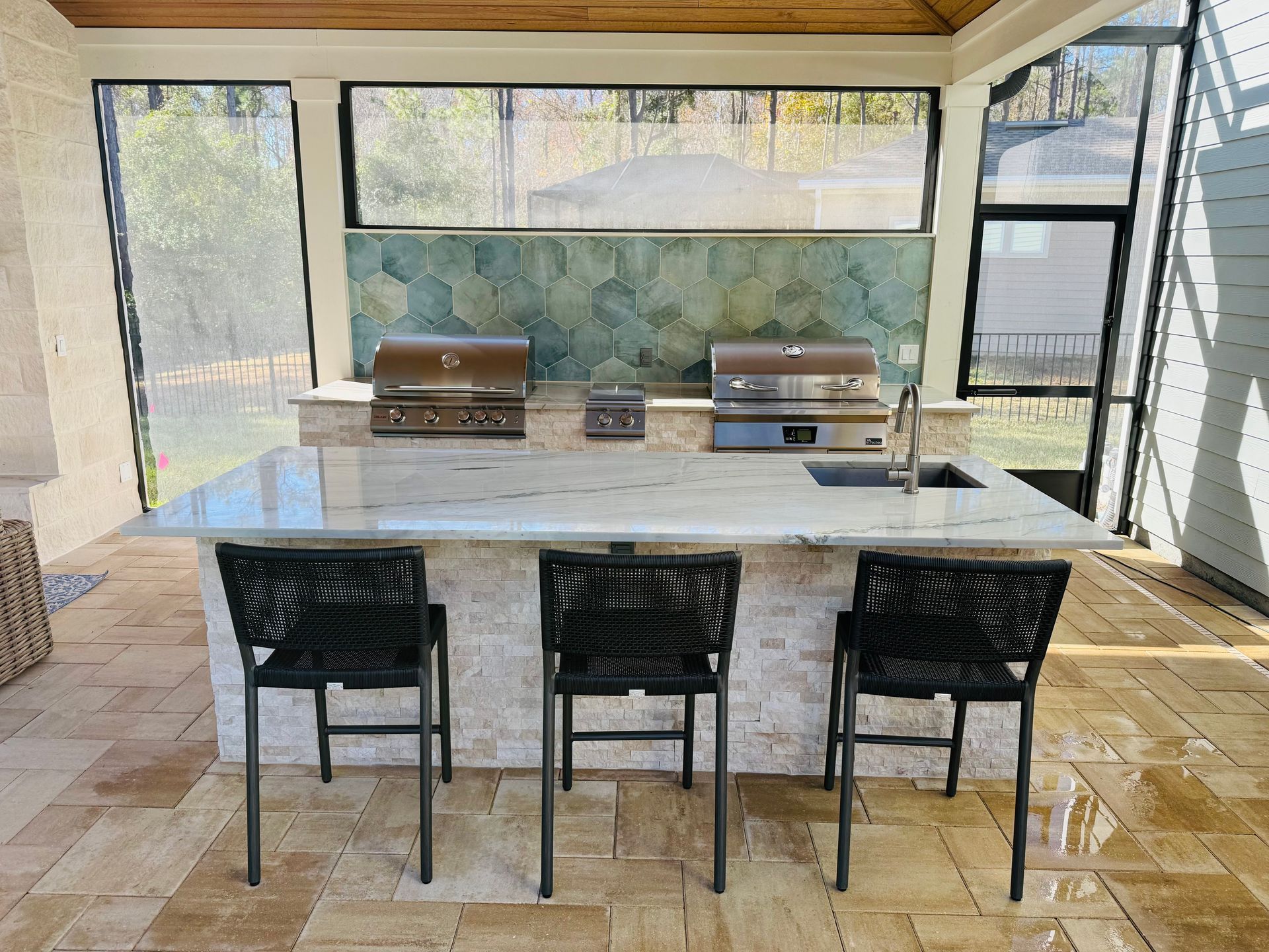 A poolside kitchen table