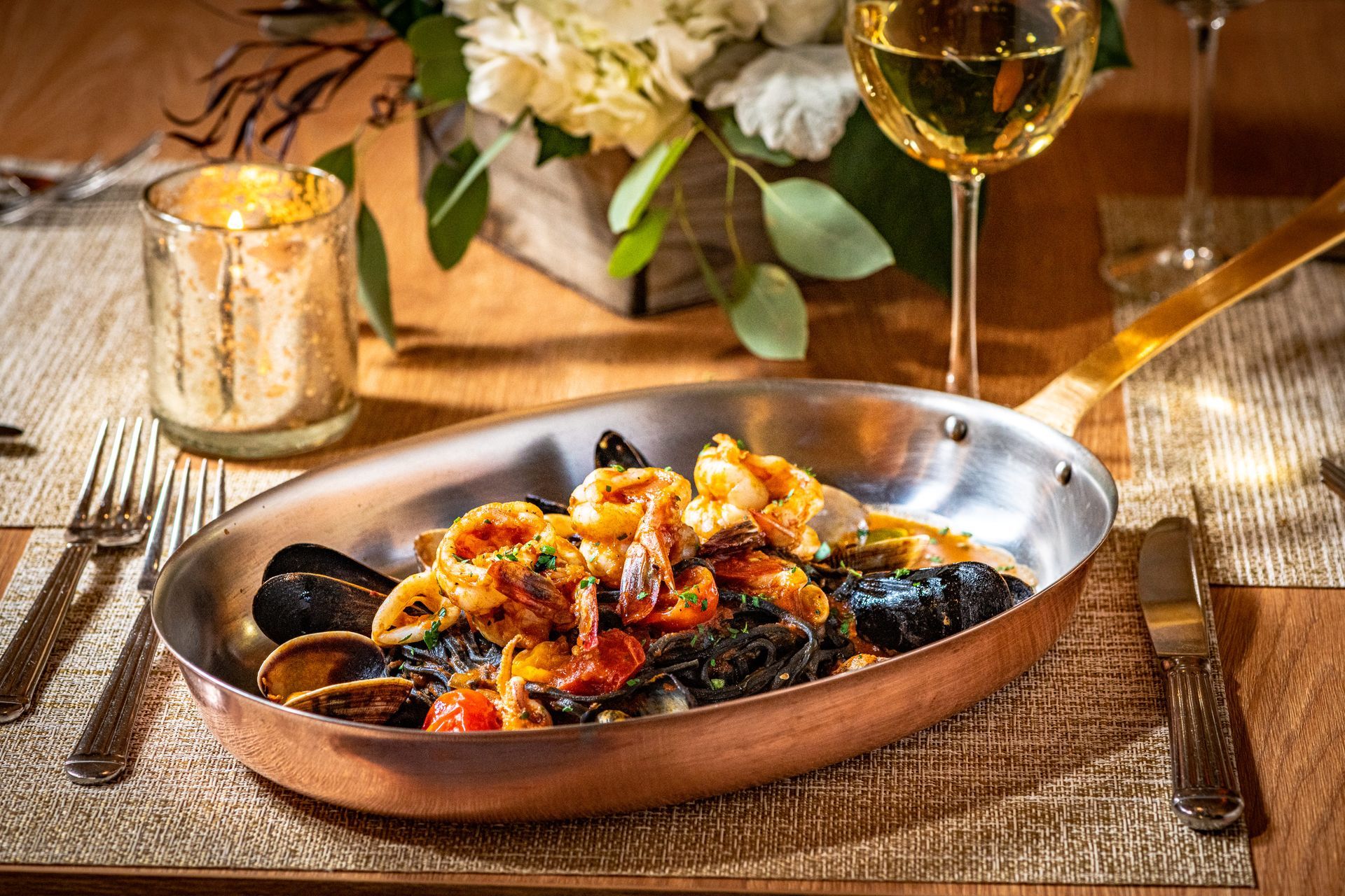 restaurant interior and food.