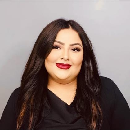 Brown hair woman in black shirt