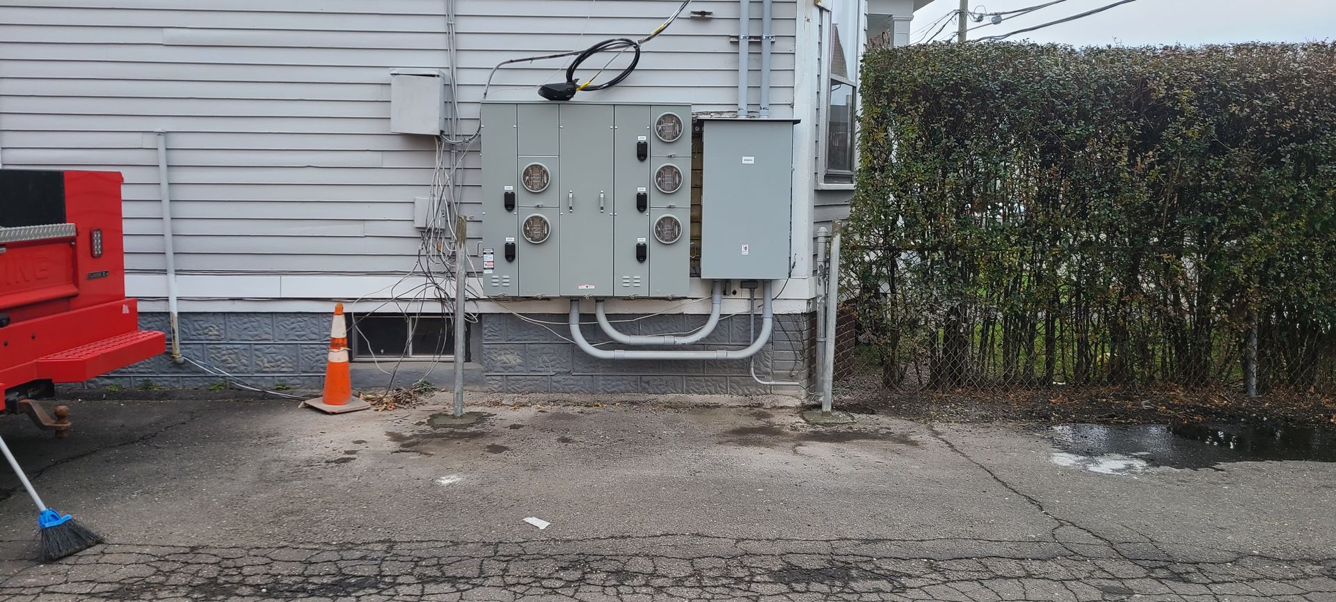 Electrical Installation and Repair Services #84