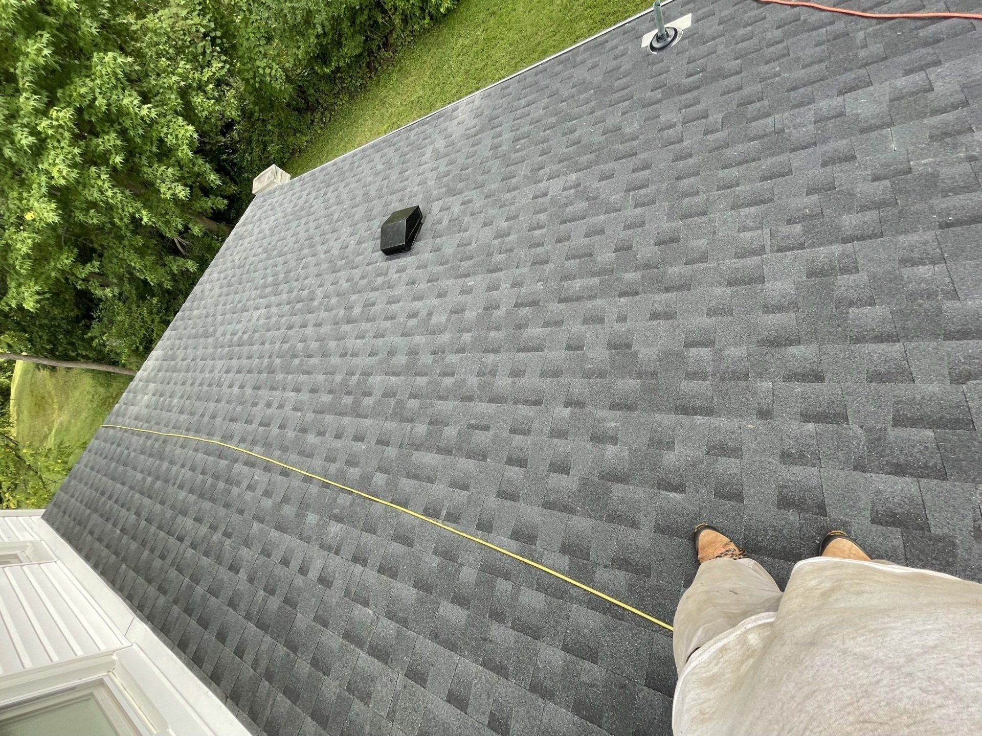 Roofing service