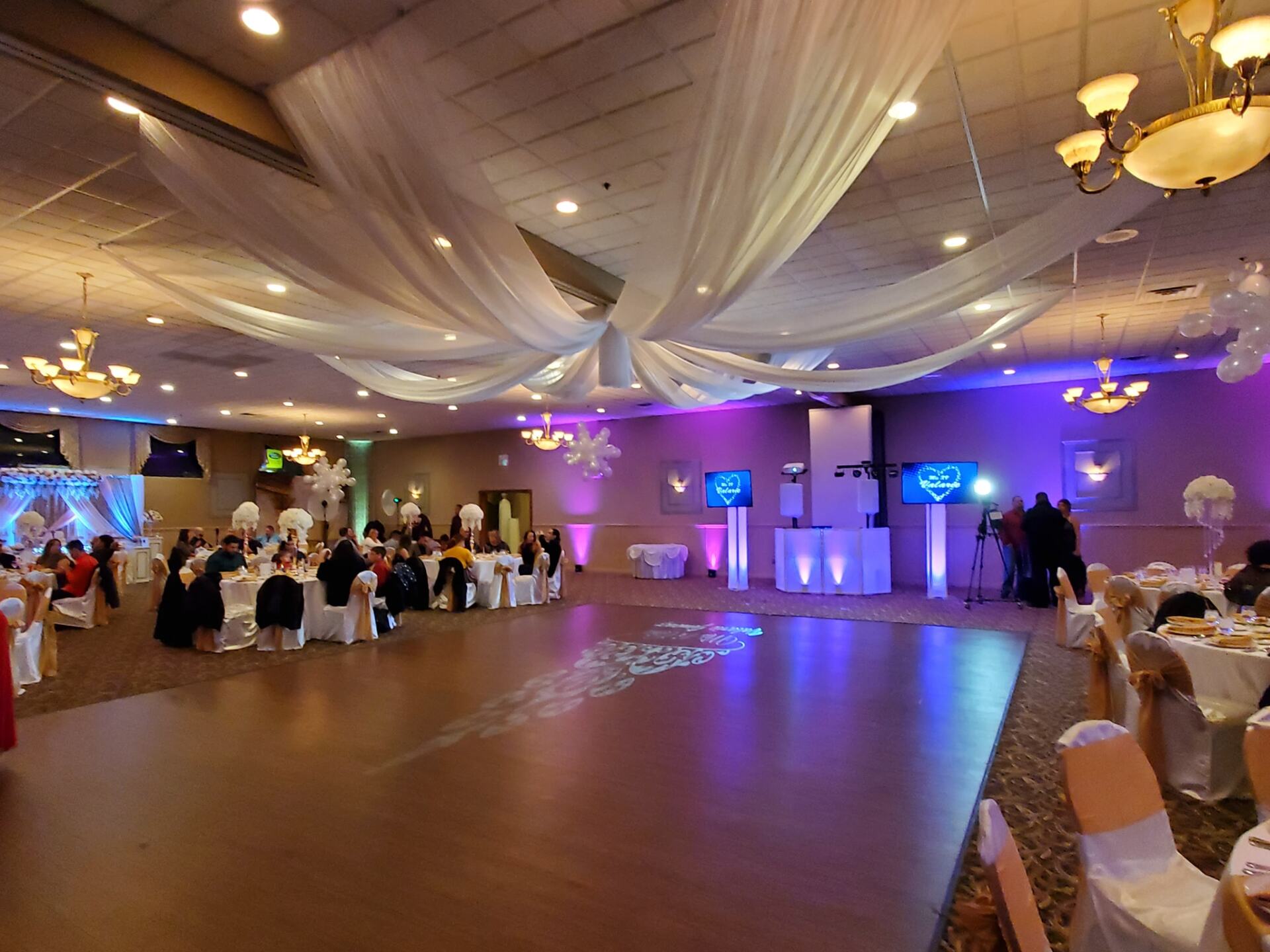 banquet hall