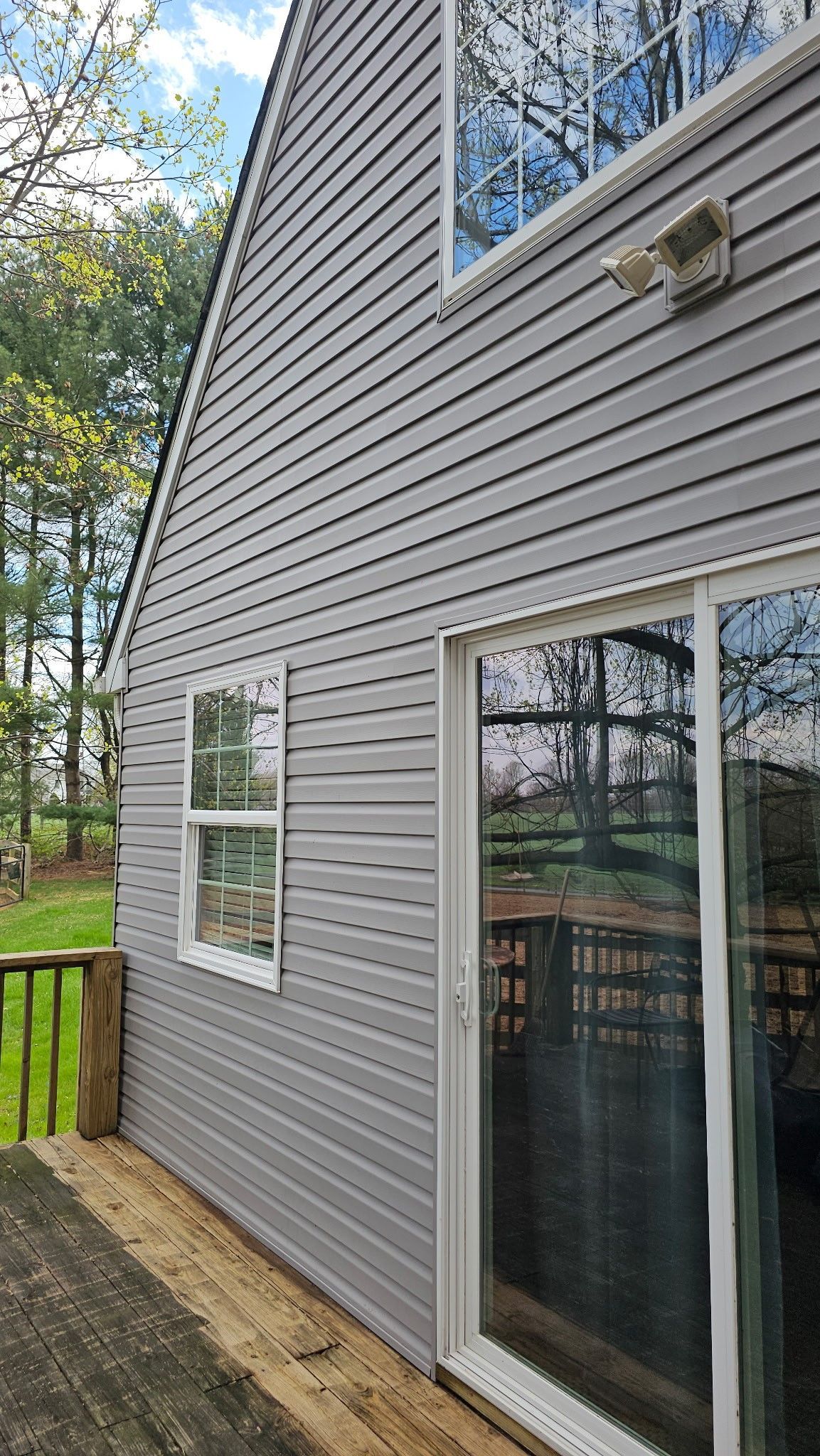 Spring and fall yard cleanup services after