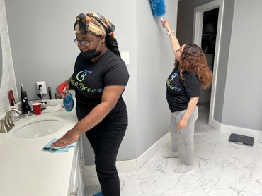 Living room cleaning service
