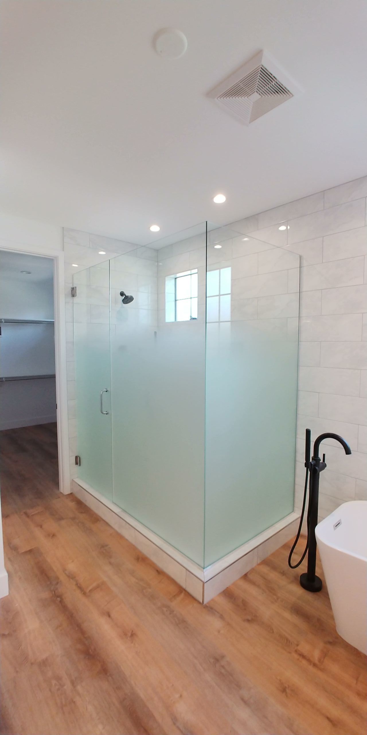 Clear Glass Gradient Shower Enclosure