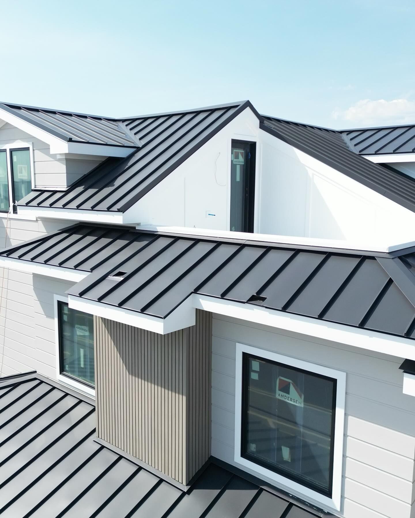 Top Notch Roofing Siding