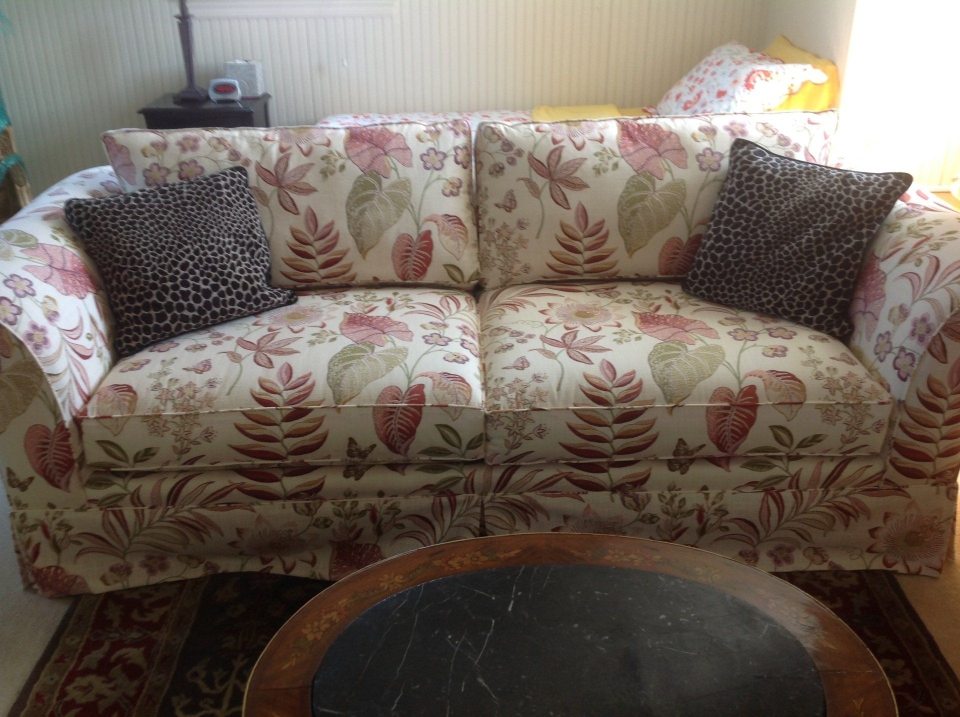 Floral printed  sofa