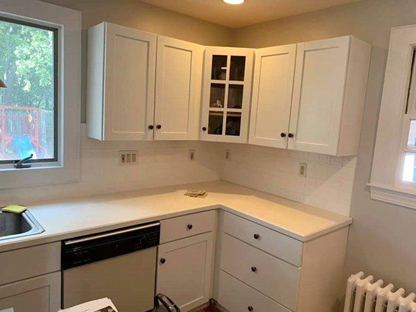 Exterior and interior carpentry service
