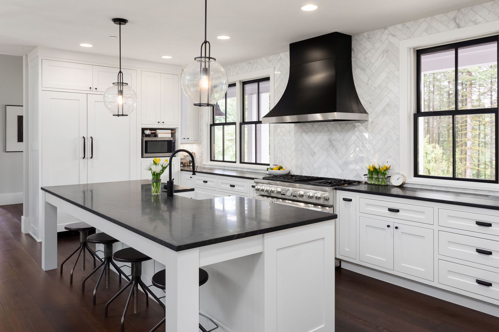 local kitchen remodeling service