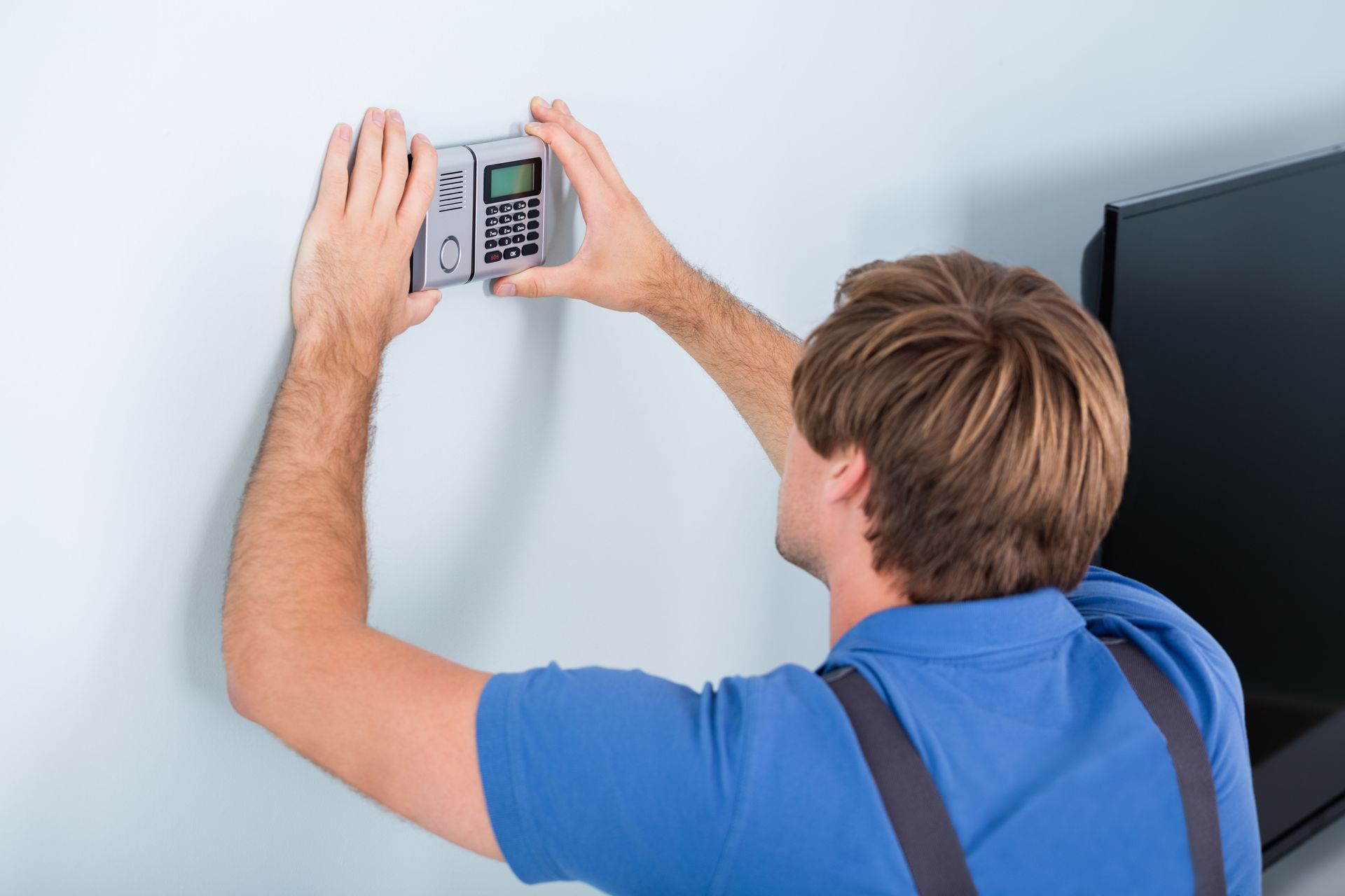 Why Key Fobs Are Replacing Traditional Keys in Modern Security