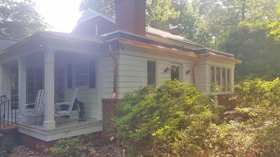 Gutter line next to the balcony