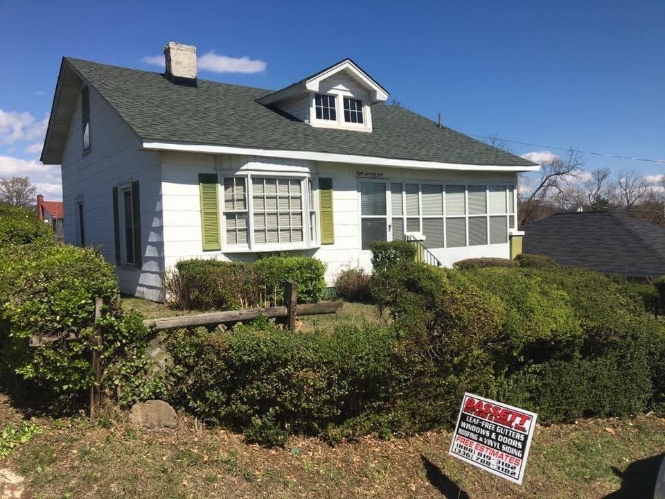 New house with shingle roofing