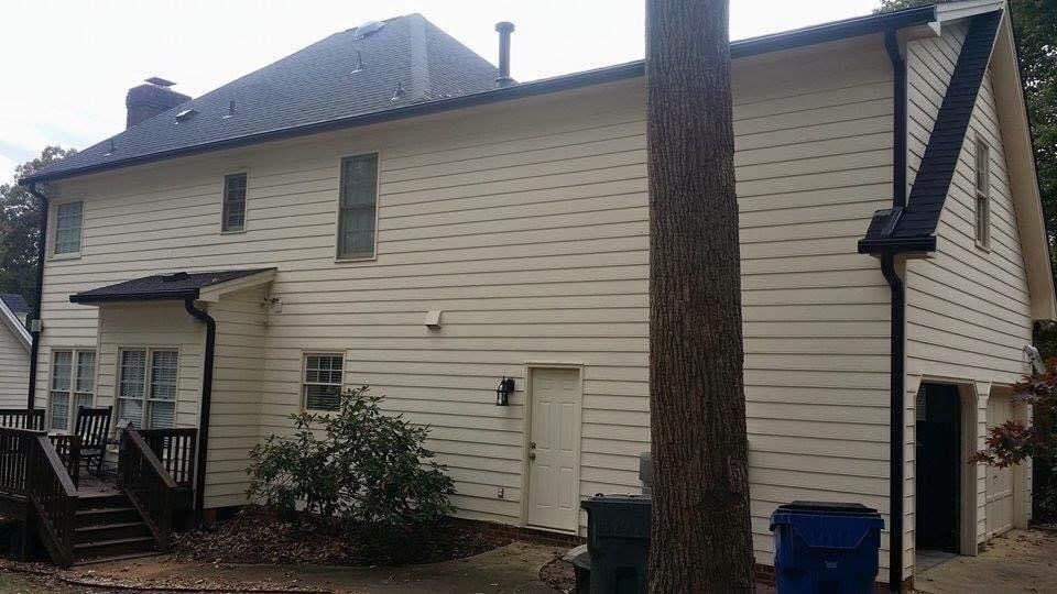 House with cream sidings