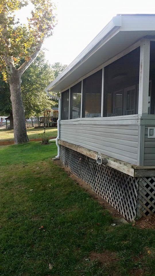 Screened windows with gutter