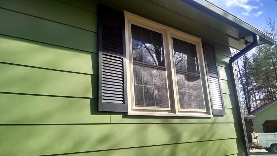 Windows with green sidings