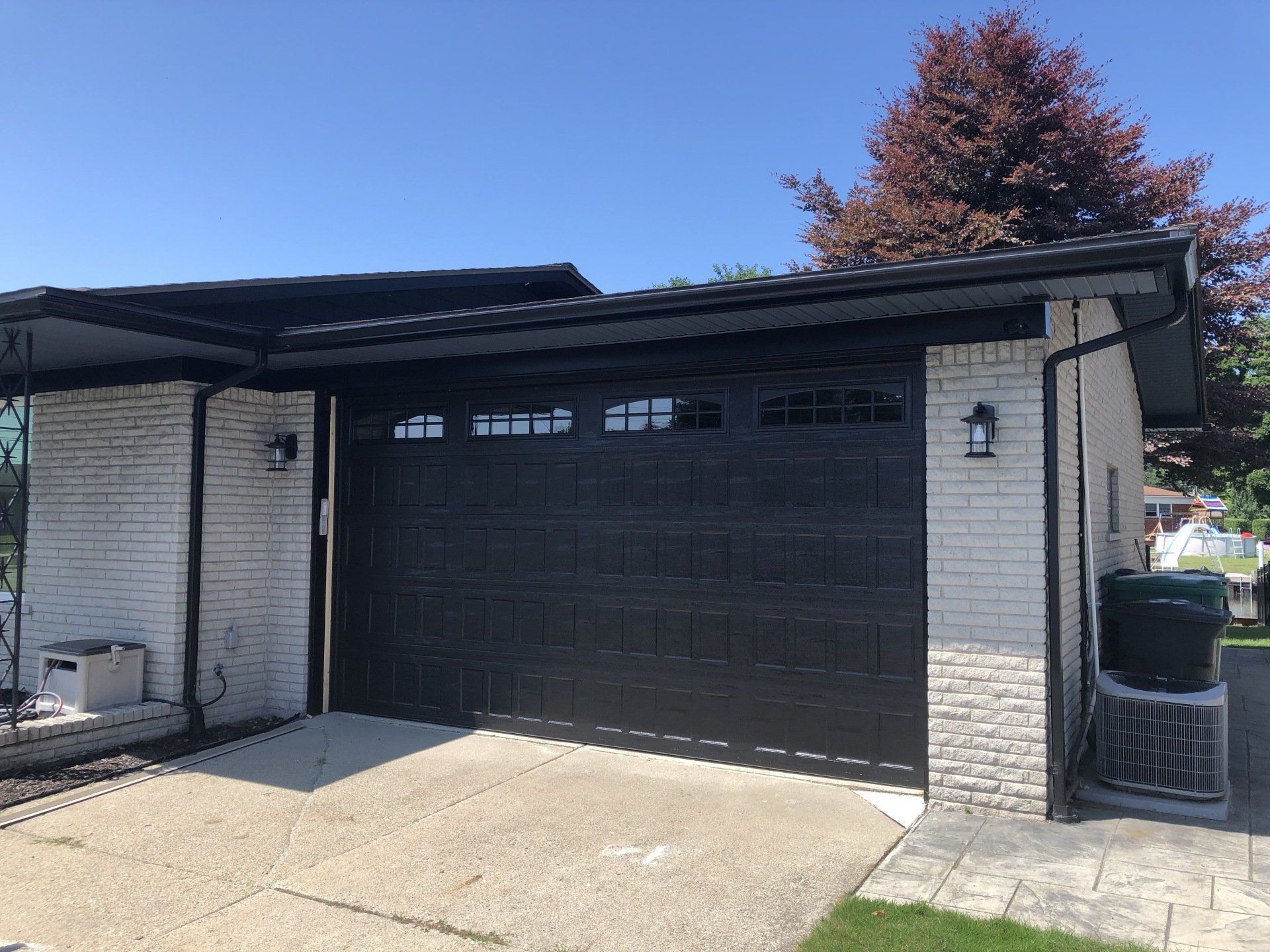 Sierra Garage Door