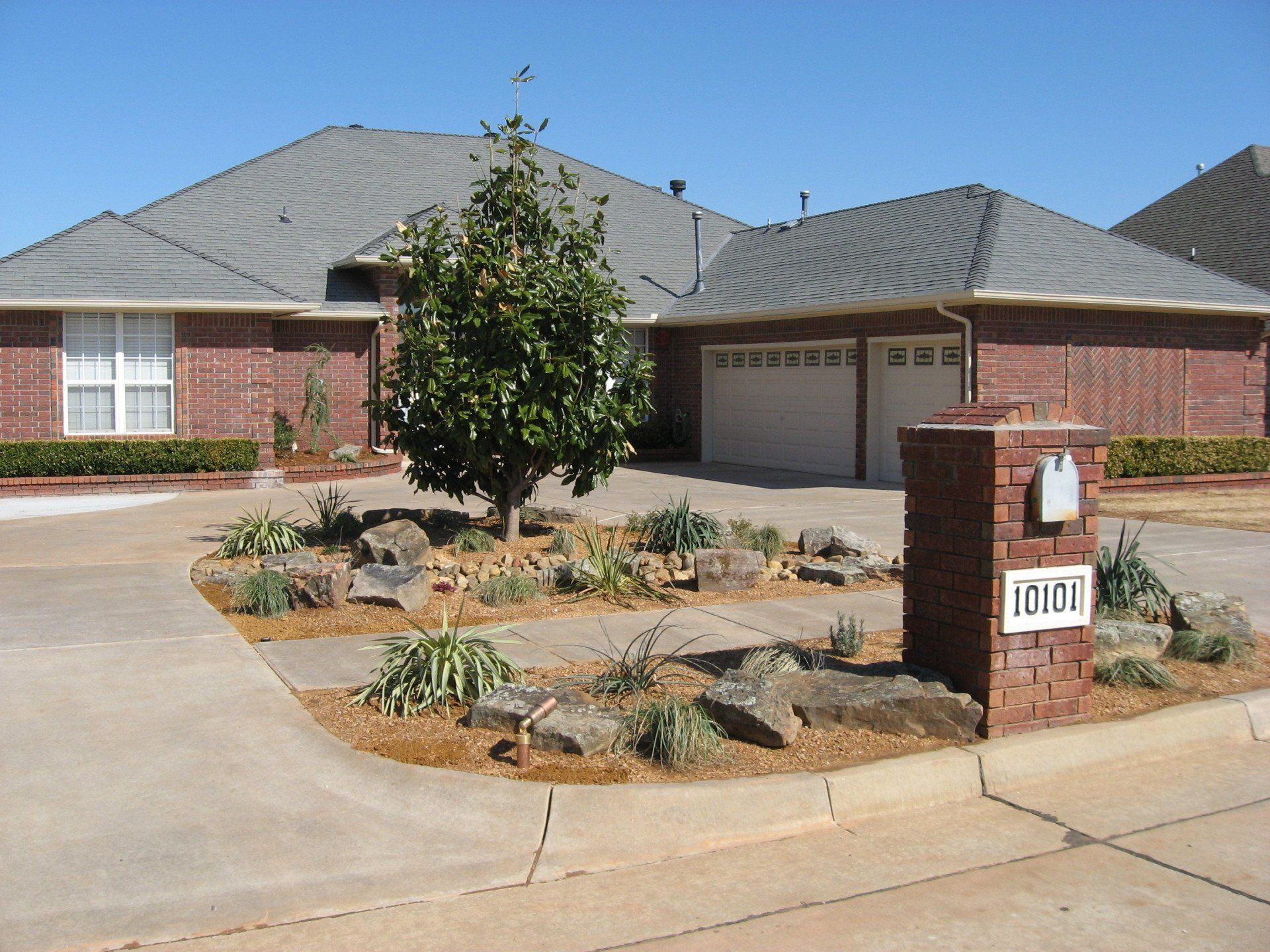 Edmond Landscapes & Ground Maintenance Inc image