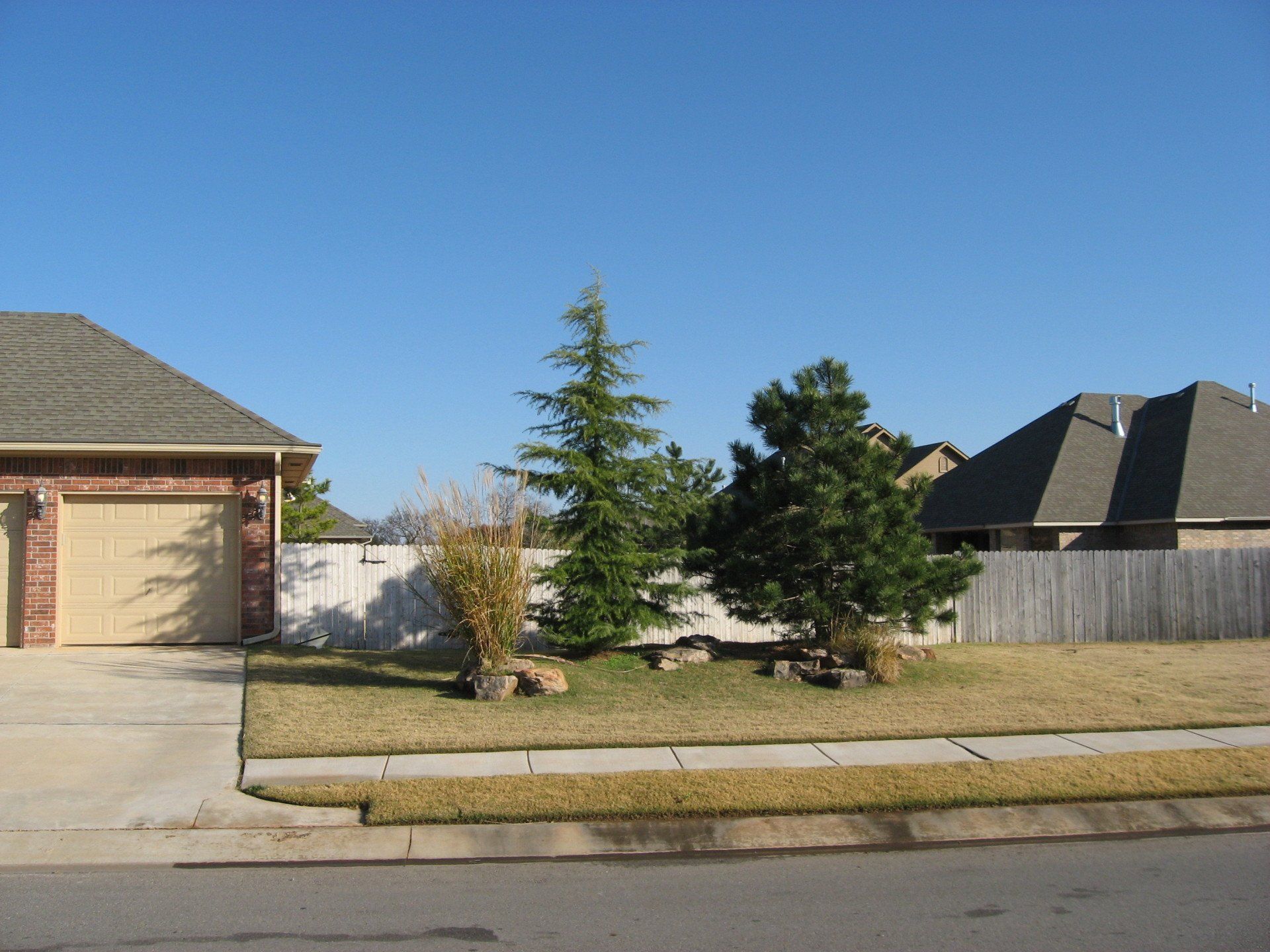 Edmond Landscapes & Ground Maintenance Inc image