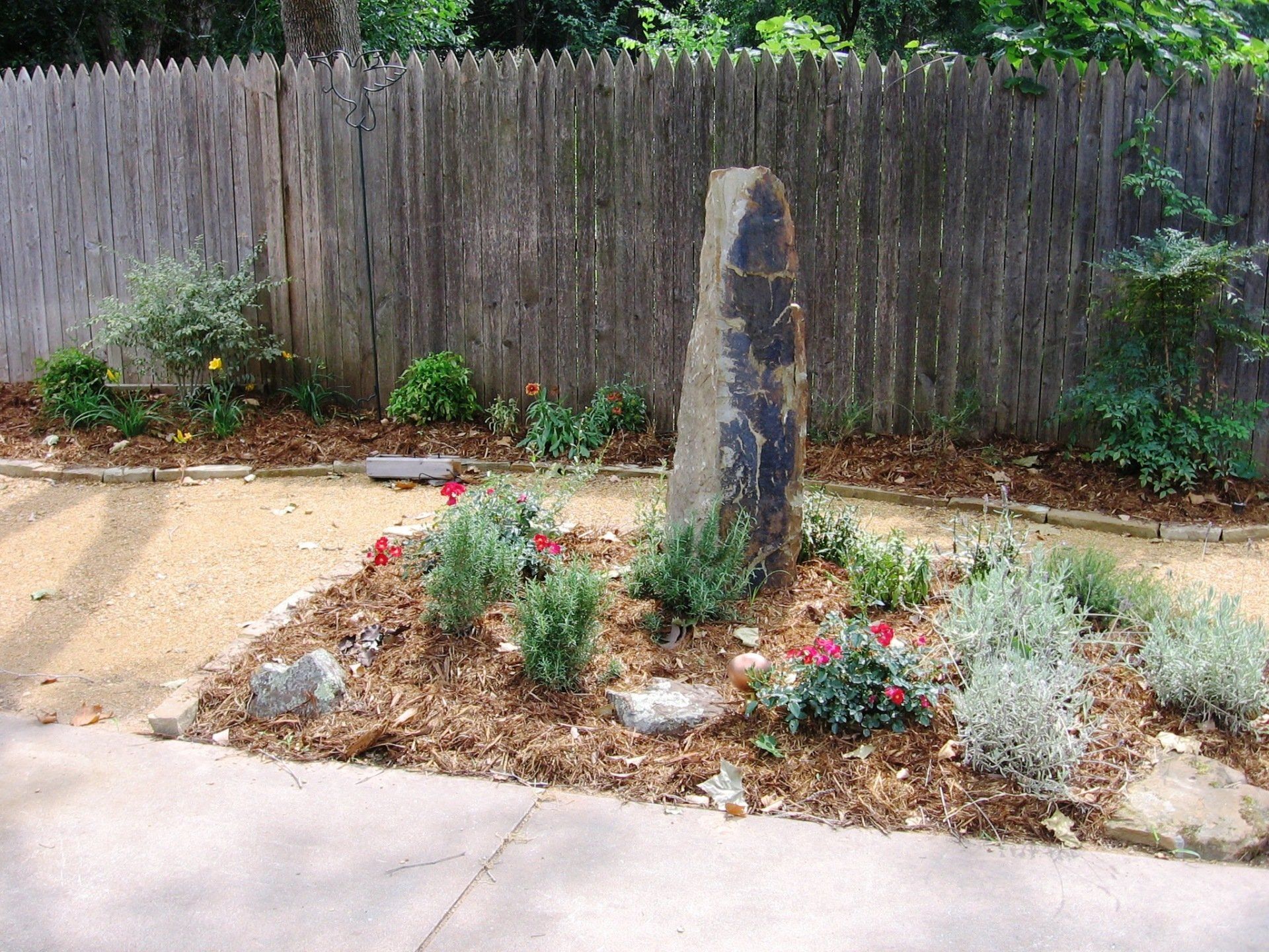 Edmond Landscapes & Ground Maintenance Inc image