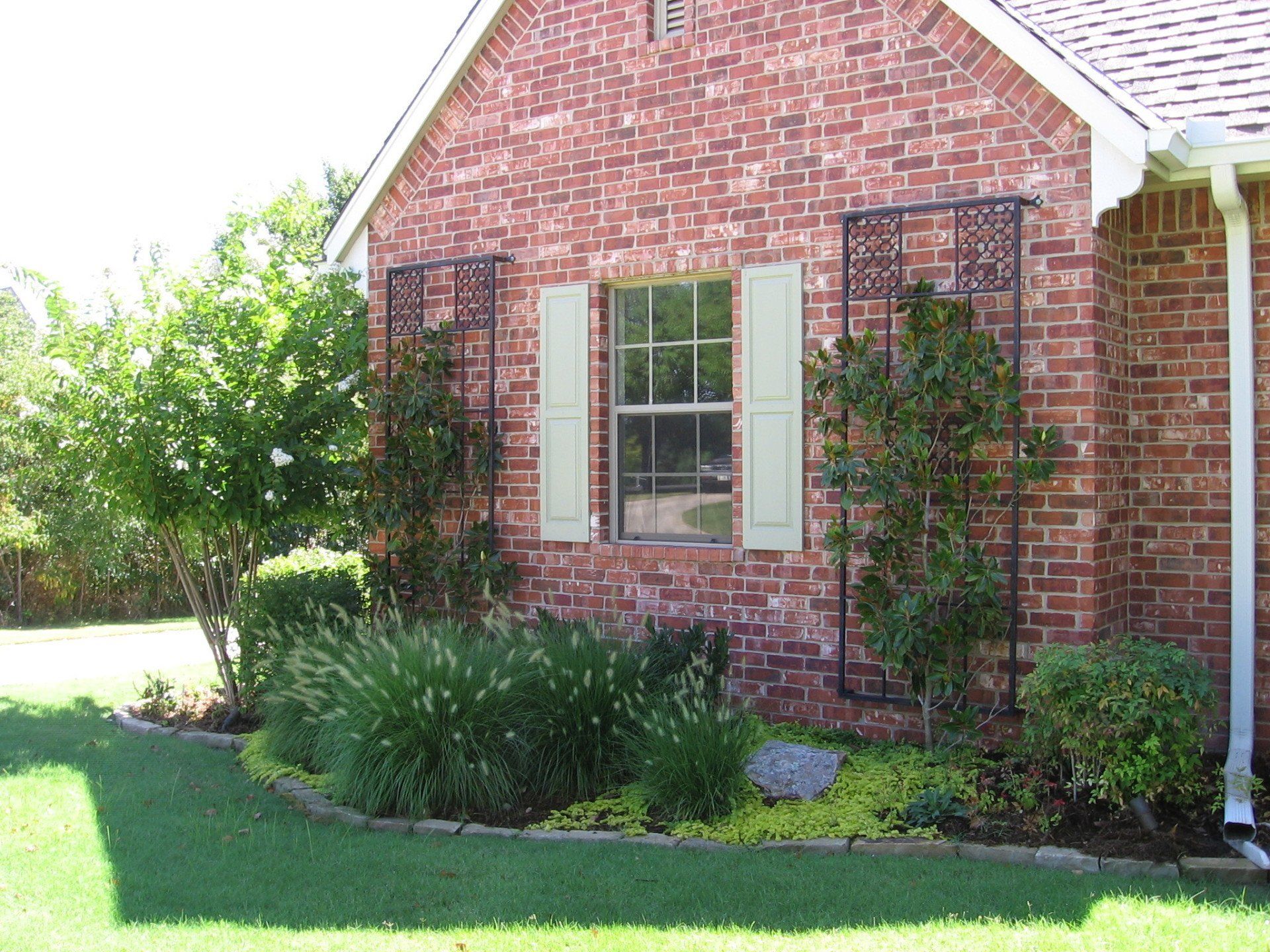 Edmond Landscapes & Ground Maintenance Inc image