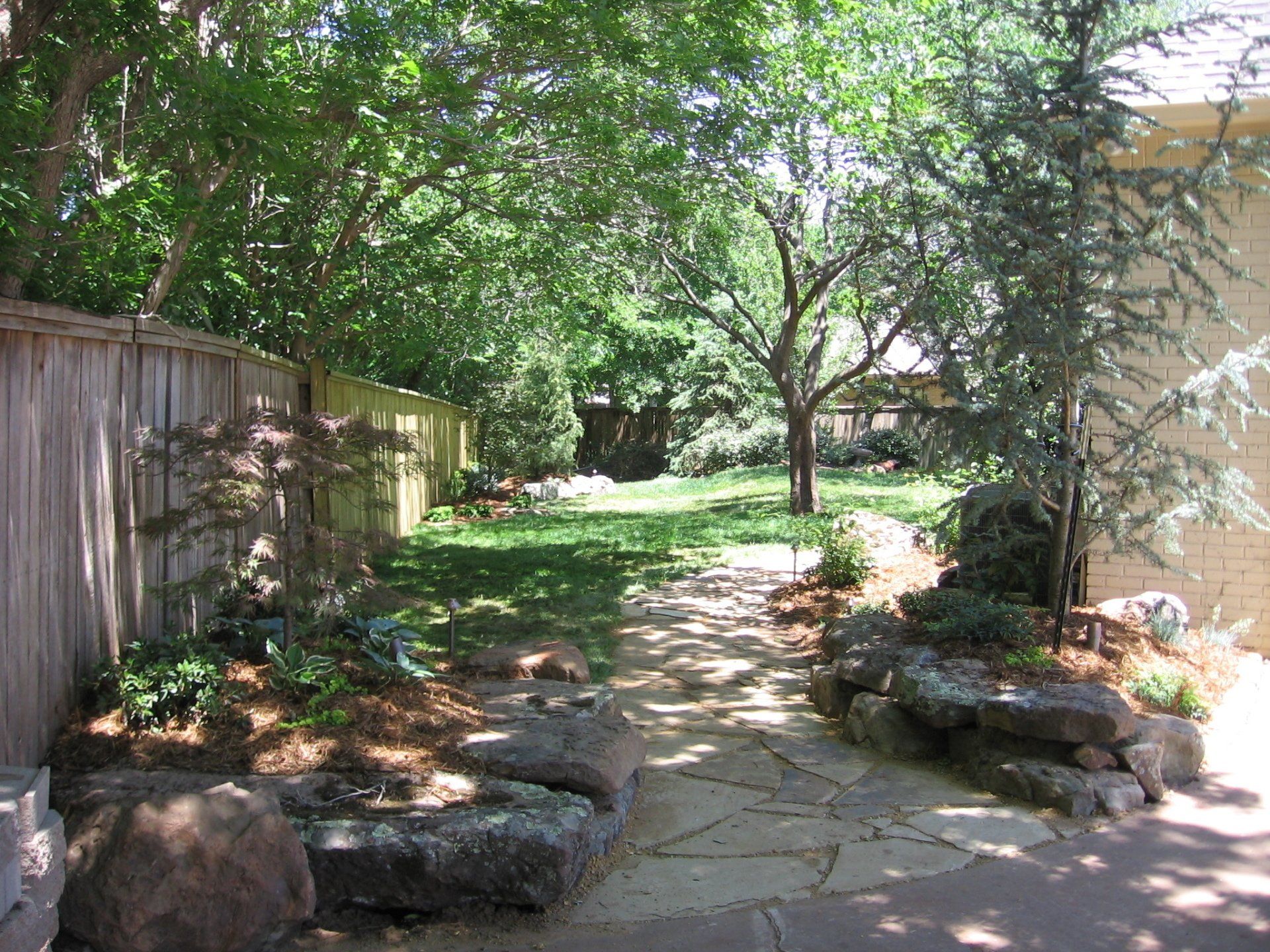 Edmond Landscapes & Ground Maintenance Inc image