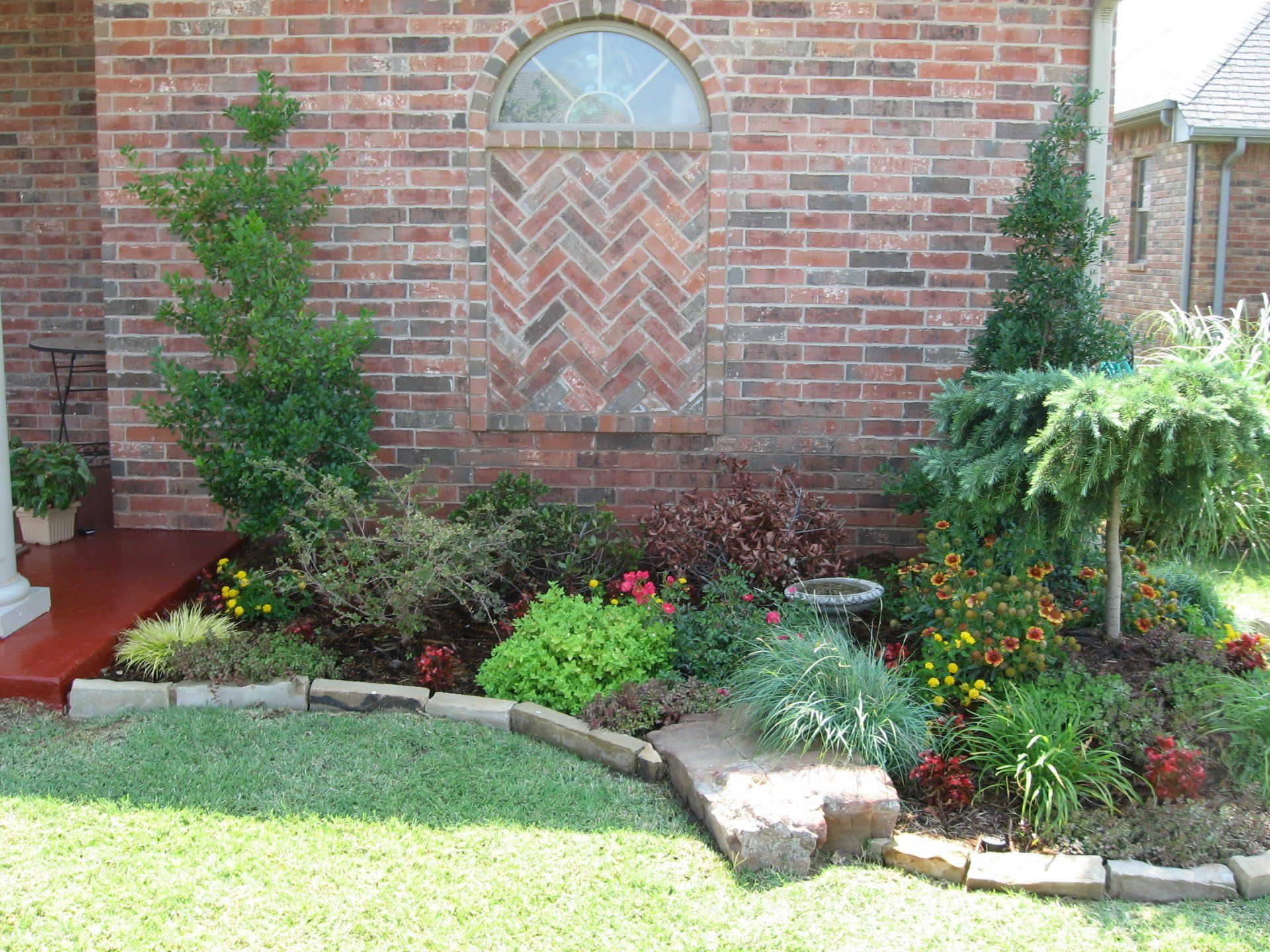 Edmond Landscapes & Ground Maintenance Inc image