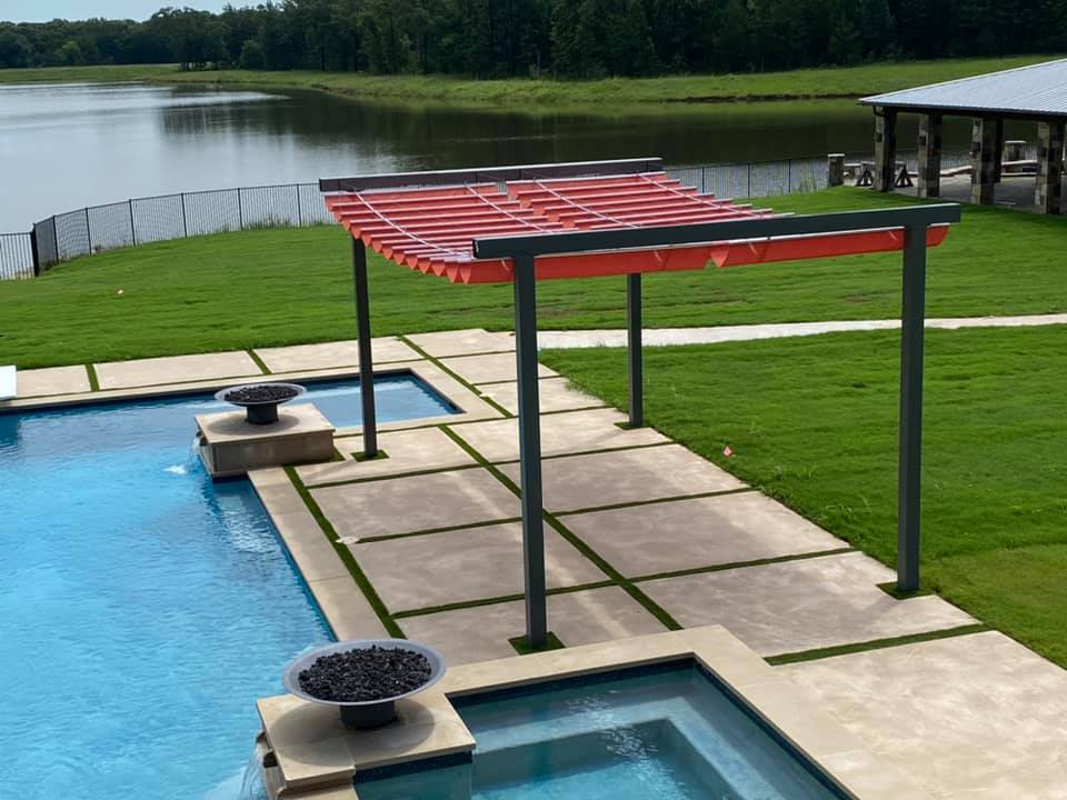 Custom swimming pool