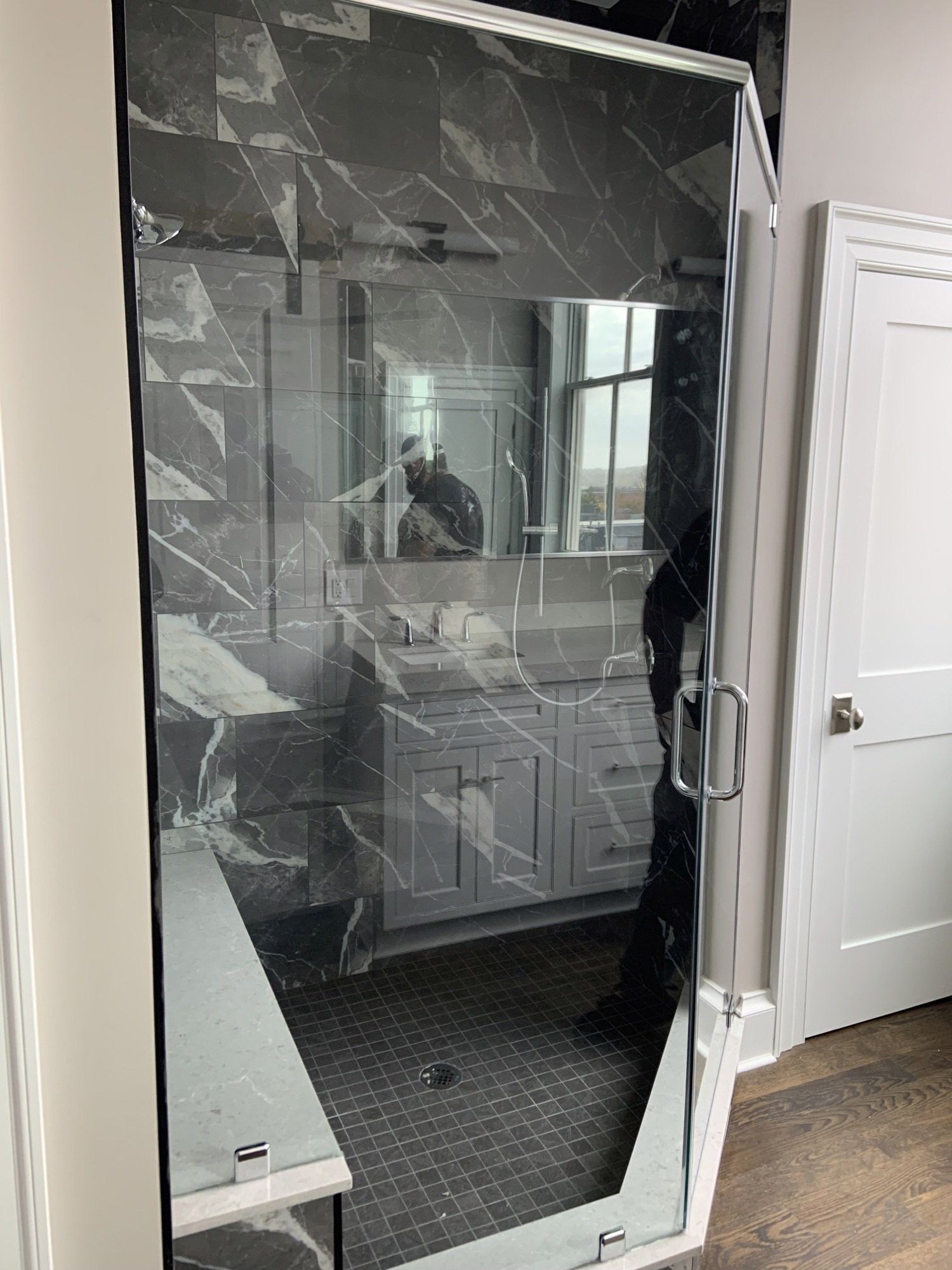 shower enclosure