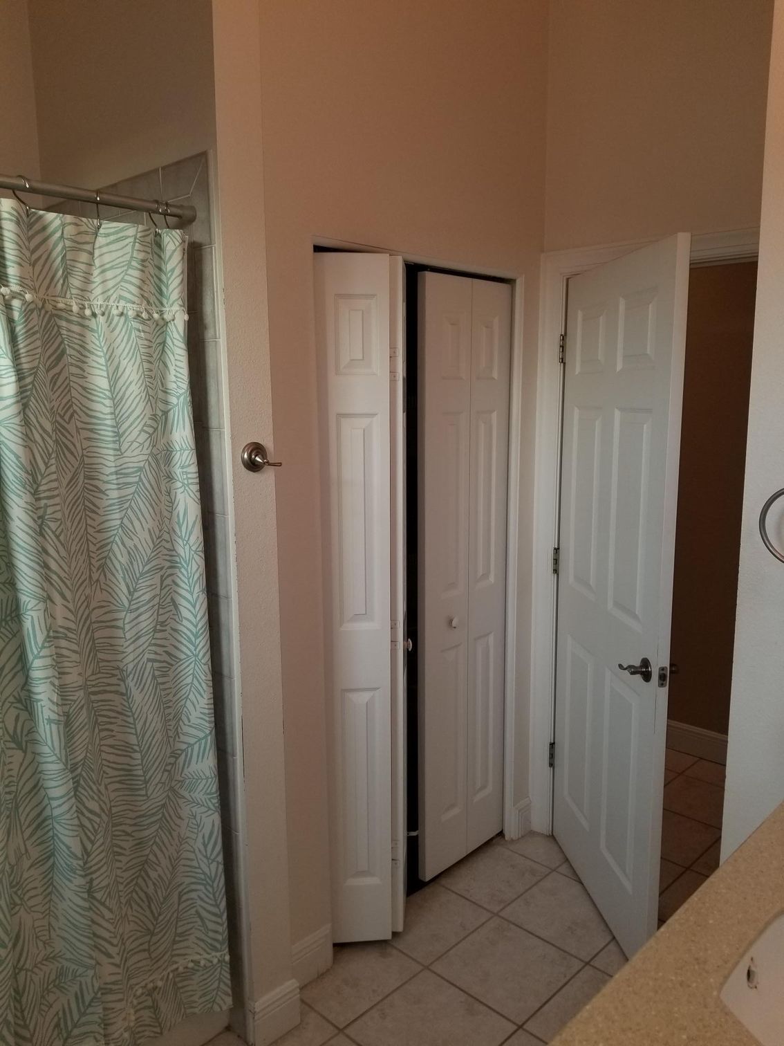 Old bathroom cabinets