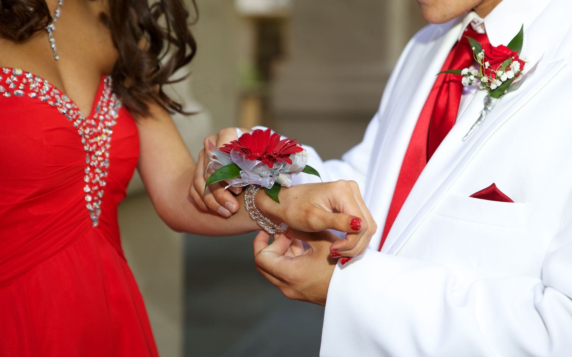 prom bus rental