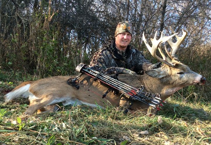 2014 Bow Buck (Freak Jr. 3)