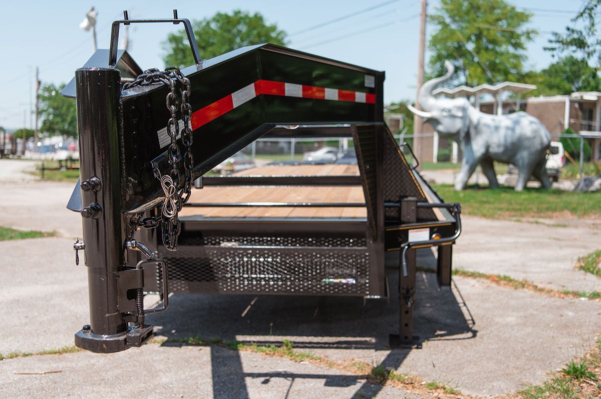 Gooseneck trailer